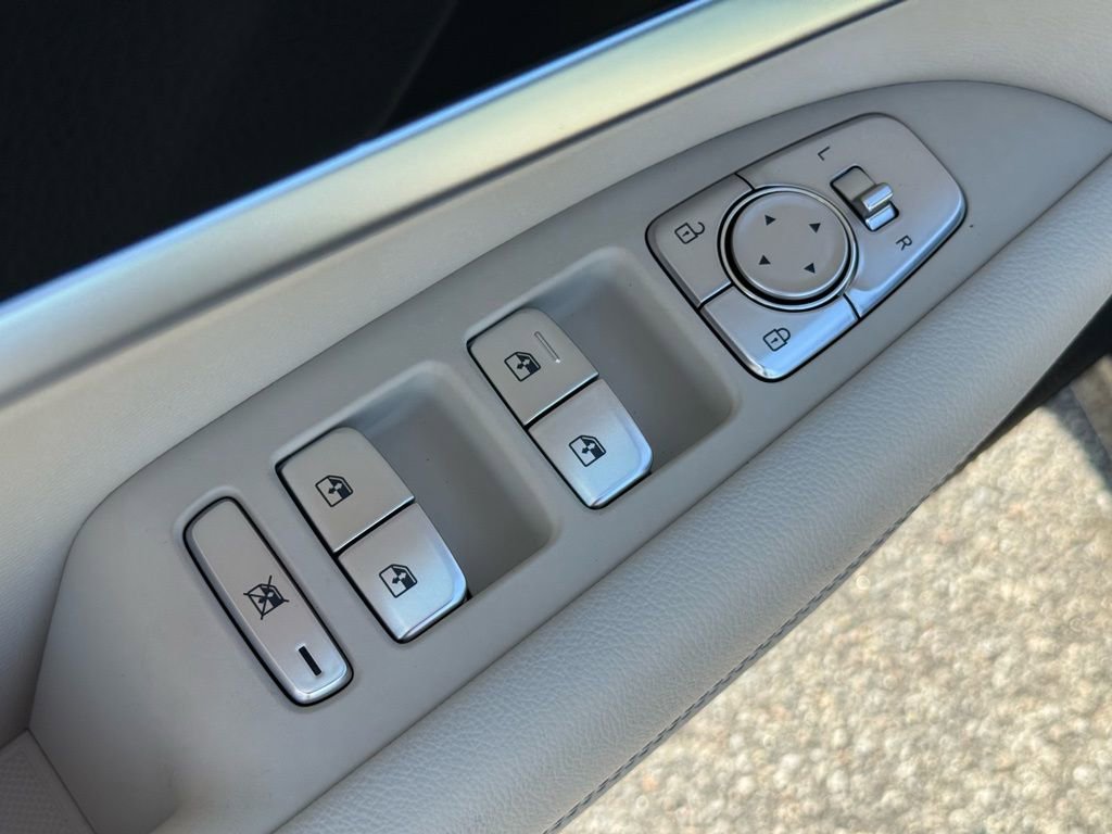 New 2026 Genesis G70 2.5T image 22