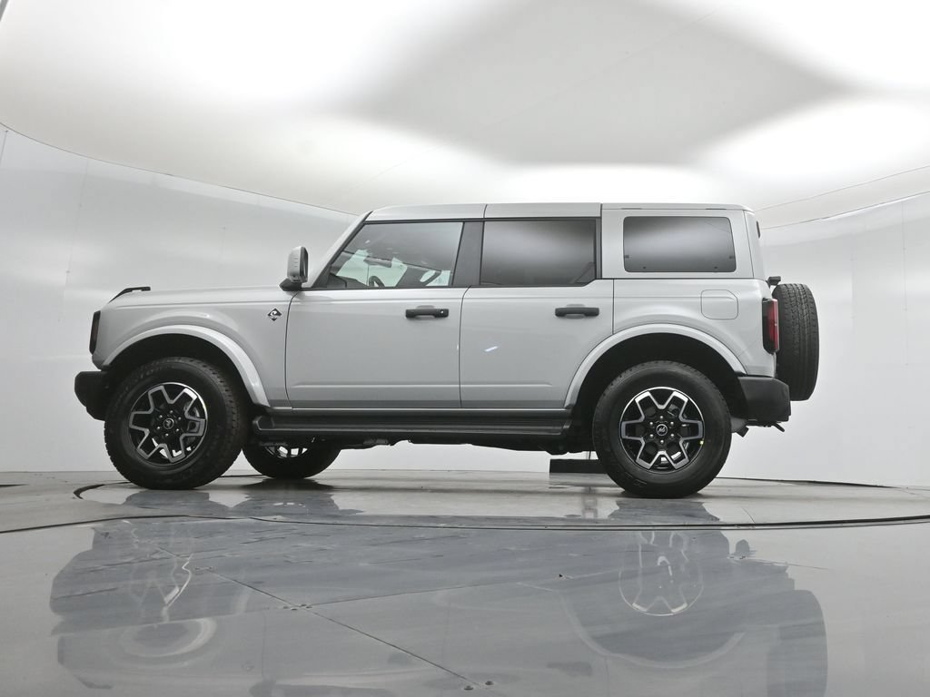 New 2026 Ford Bronco Outer Banks w/ Sasquatch Package AWD/4WD image 50