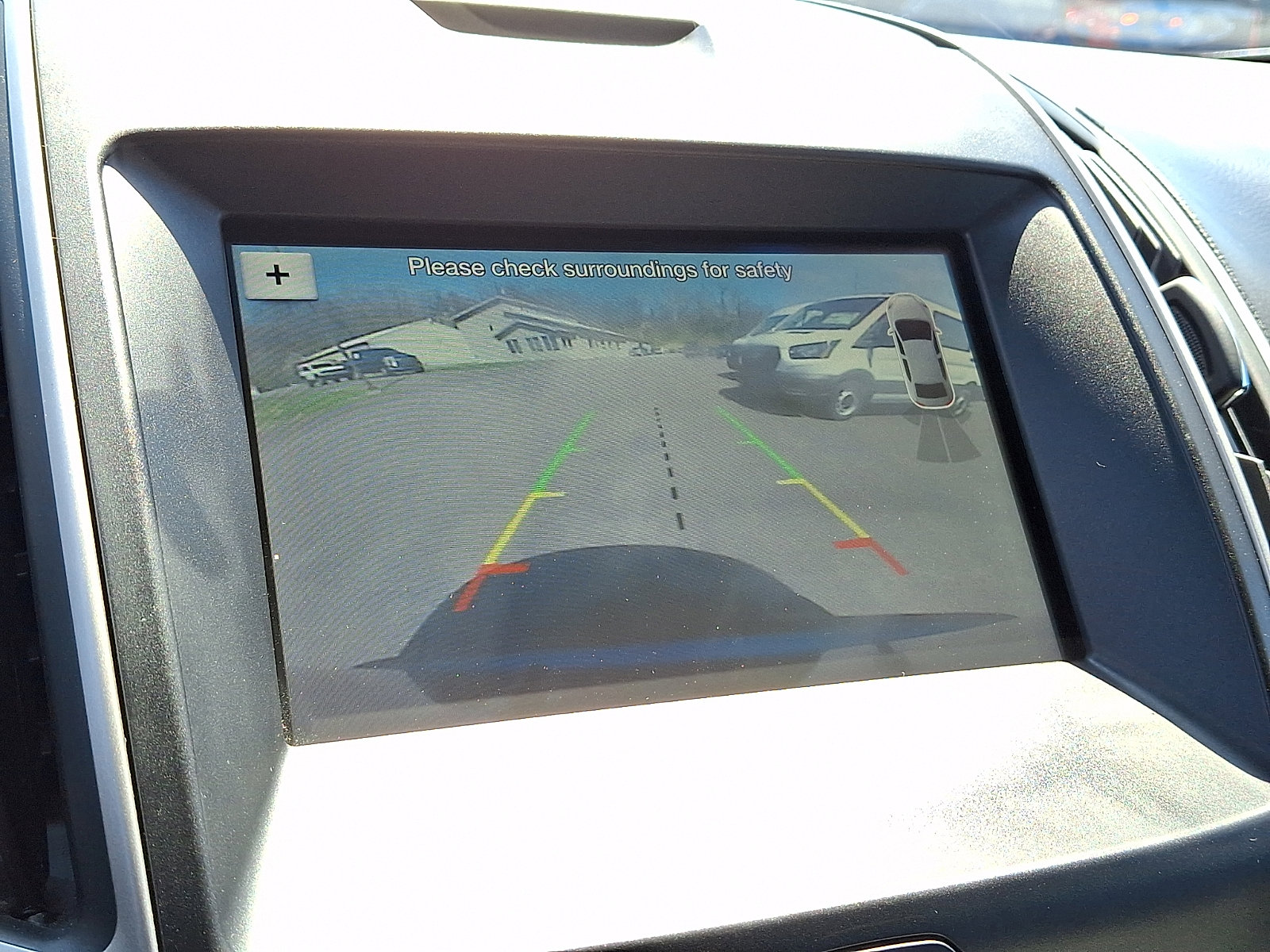 Used 2019 Ford Edge SEL image 24