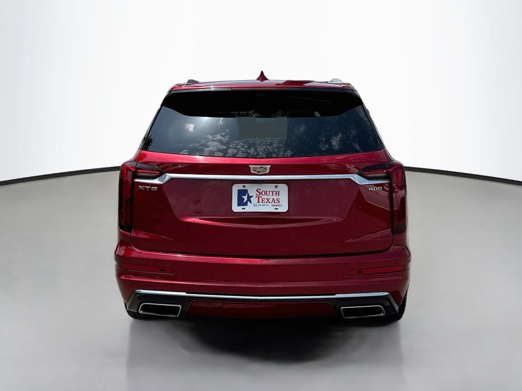 Used 2023 Cadillac XT6 Premium Luxury w/ Technology Package FWD image 6