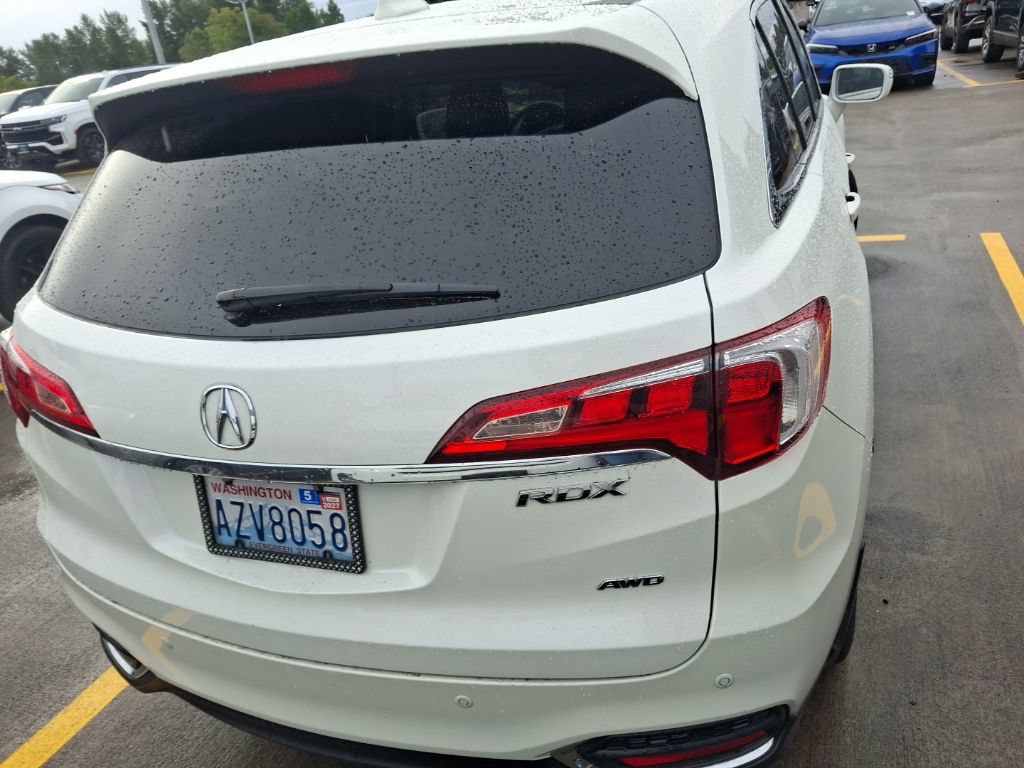 Used 2017 Acura RDX w/ Advance Package AWD/4WD image 7