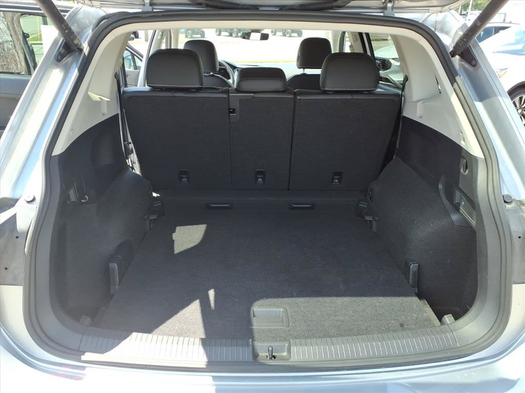Used 2024 Volkswagen Tiguan Wolfsburg Edition AWD/4WD image 16