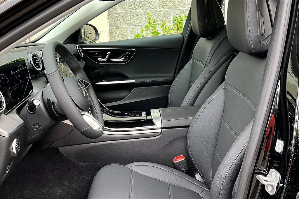 New 2026 Mercedes-Benz C 300 4MATIC Sedan image 9