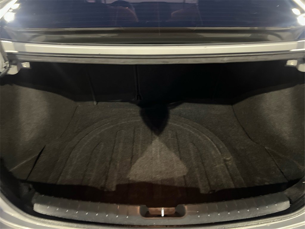 Used 2017 Hyundai Elantra SE image 13