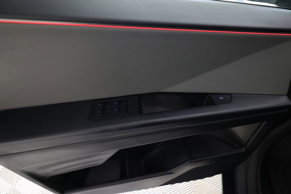 Used 2024 Tesla Cybertruck AWD Crew Cab image 17