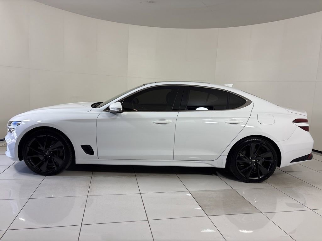 Used 2023 Genesis G70 3.3T w/ Sport Advanced Package image 2