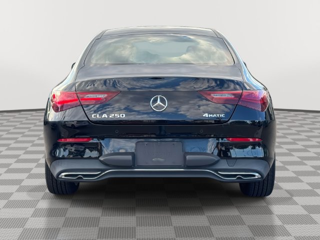 Used 2025 Mercedes-Benz CLA 250 4MATIC image 7