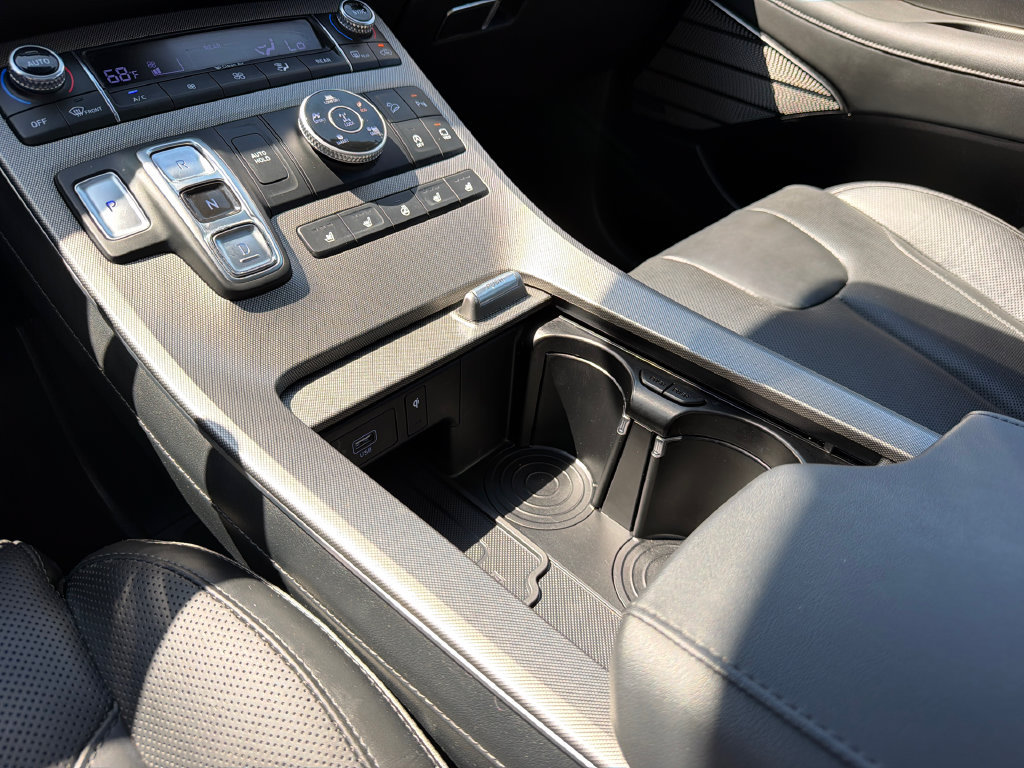 Used 2022 Hyundai Palisade Limited w/ Cargo Package AWD/4WD image 30
