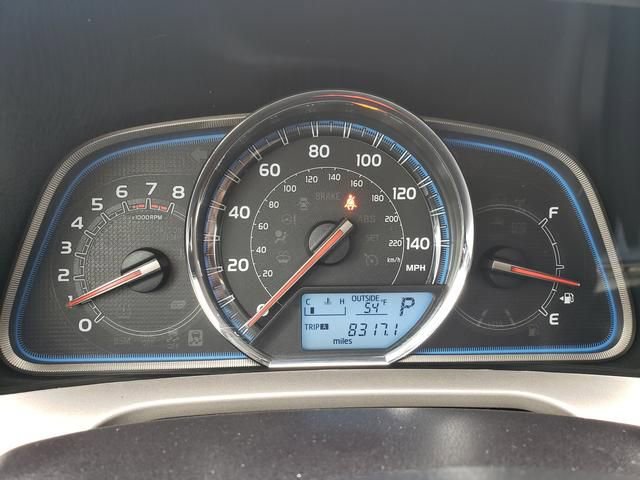 Used 2015 Toyota RAV4 Limited w/ Technology Package AWD/4WD image 25