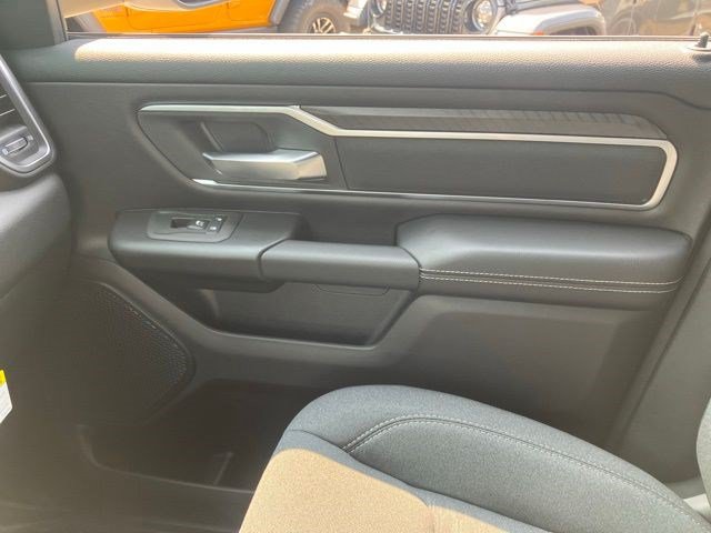 New 2026 RAM 1500 Big Horn AWD/4WD image 20
