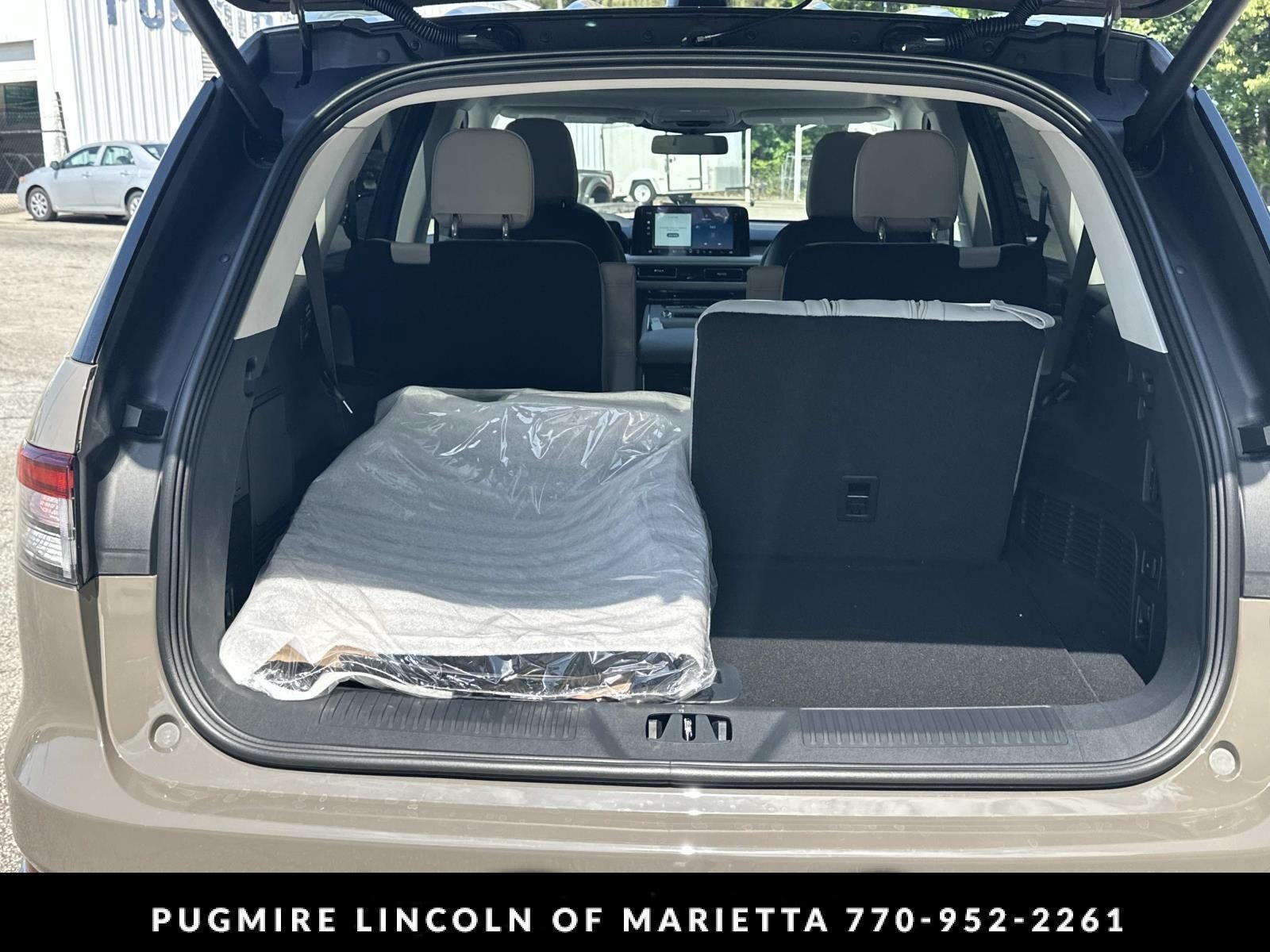 New 2026 Lincoln Aviator Reserve RWD image 18