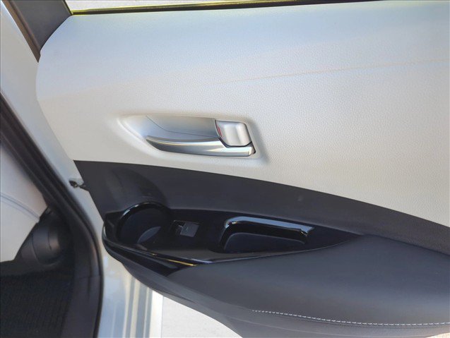 Certified 2025 Toyota Corolla XSE FWD image 26
