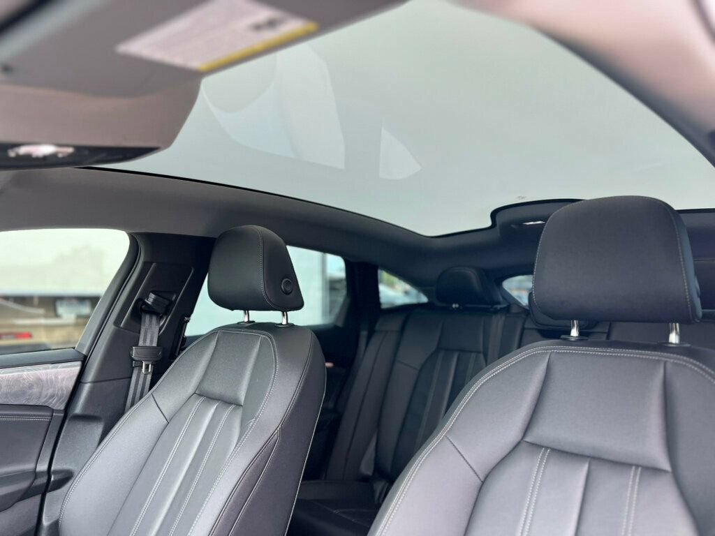 Used 2025 Audi A6 e-tron Premium Plus w/ Premium Plus RWD image 27