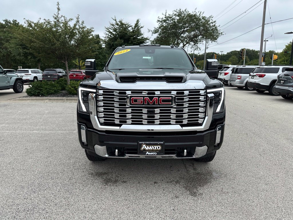 Used 2024 GMC Sierra 2500 Denali w/ Denali Reserve Package AWD/4WD image 6