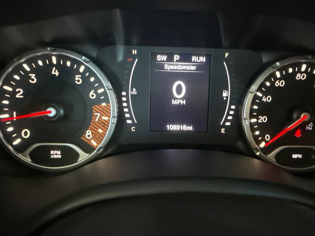Used 2021 Jeep Renegade Sport w/ Sport Appearance Group AWD/4WD image 27