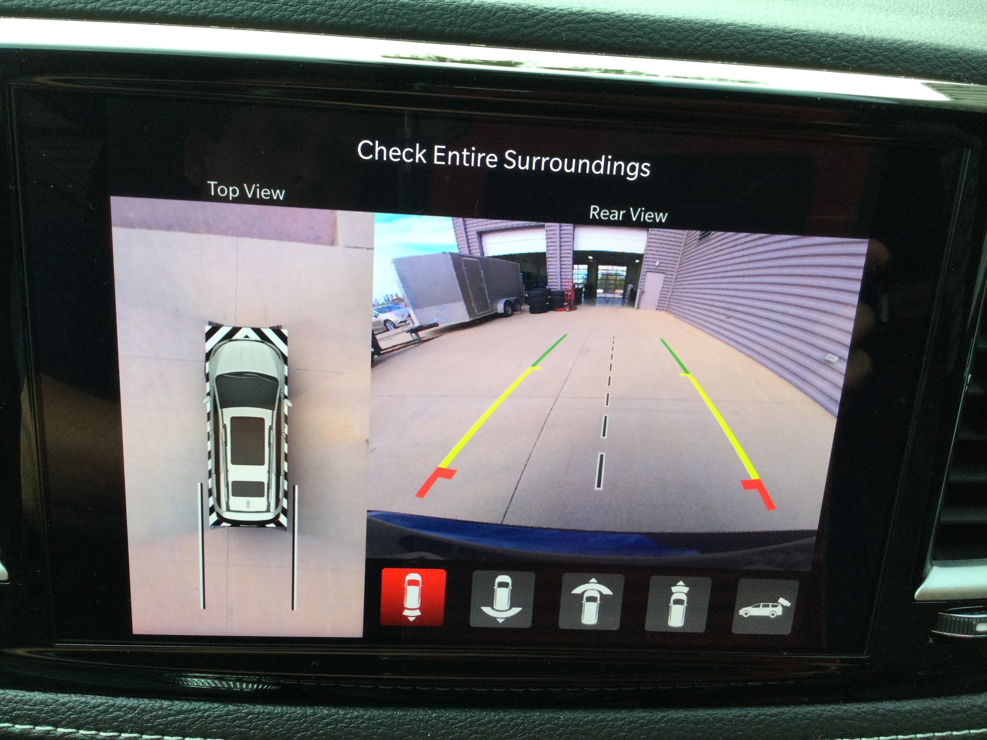 New 2025 Chrysler Pacifica Select image 18