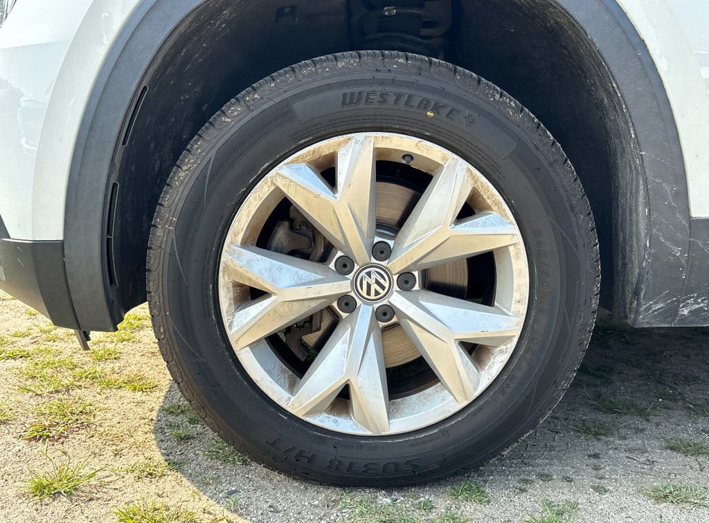 Used 2018 Volkswagen Atlas SEL AWD/4WD image 10