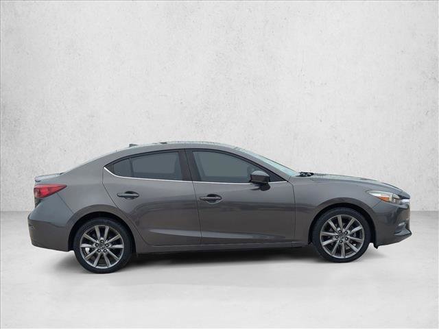 Used 2018 MAZDA MAZDA3 Touring FWD image 4