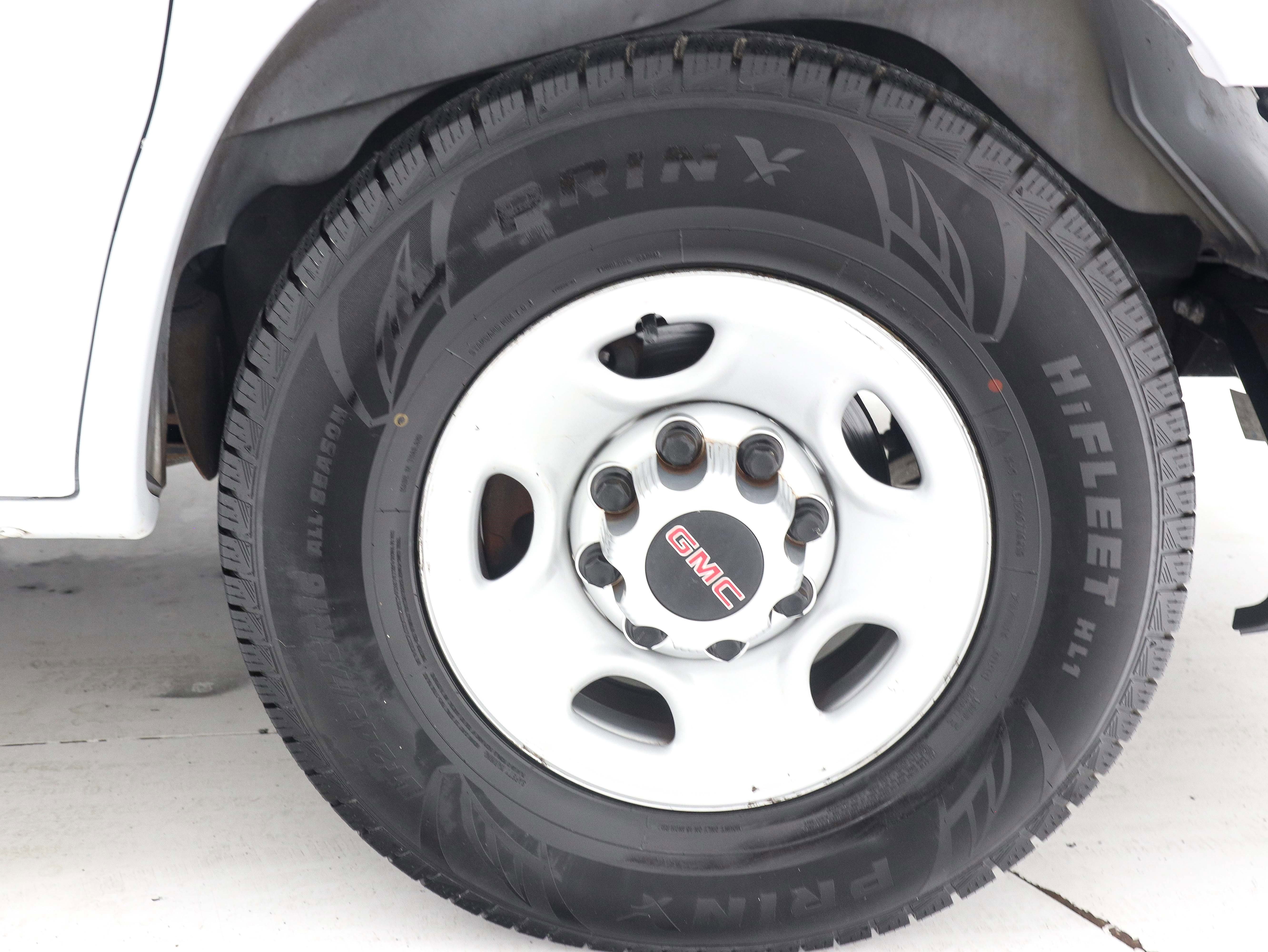 Used 2019 GMC Savana 3500 w/ Power Convenience Package image 30