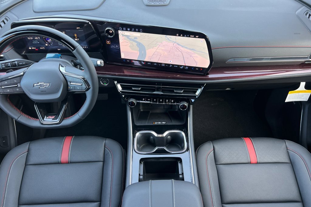 New 2026 Chevrolet Traverse RS image 10