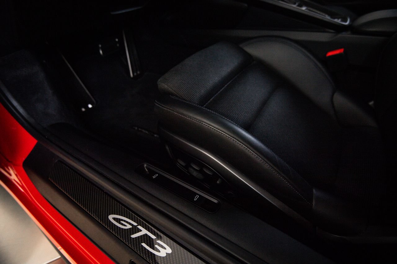 Certified 2022 Porsche 911 GT3 RWD image 14
