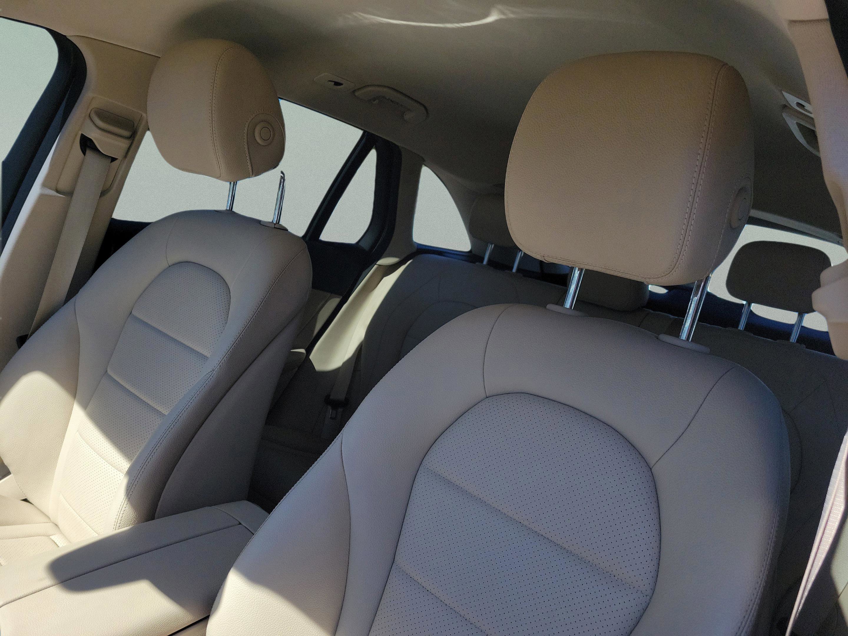 Certified 2019 Mercedes-Benz GLC 300 image 23