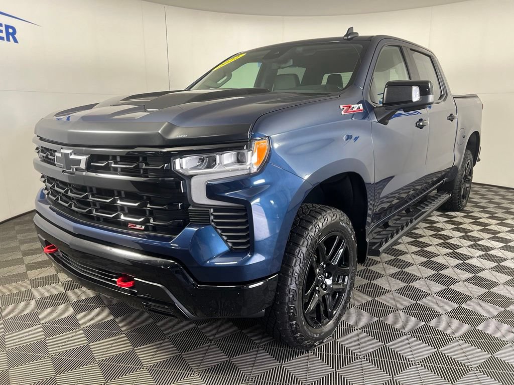 Certified 2022 Chevrolet Silverado 1500 LT Trail Boss w/ LT Trail Boss Premium Package AWD/4WD image 1