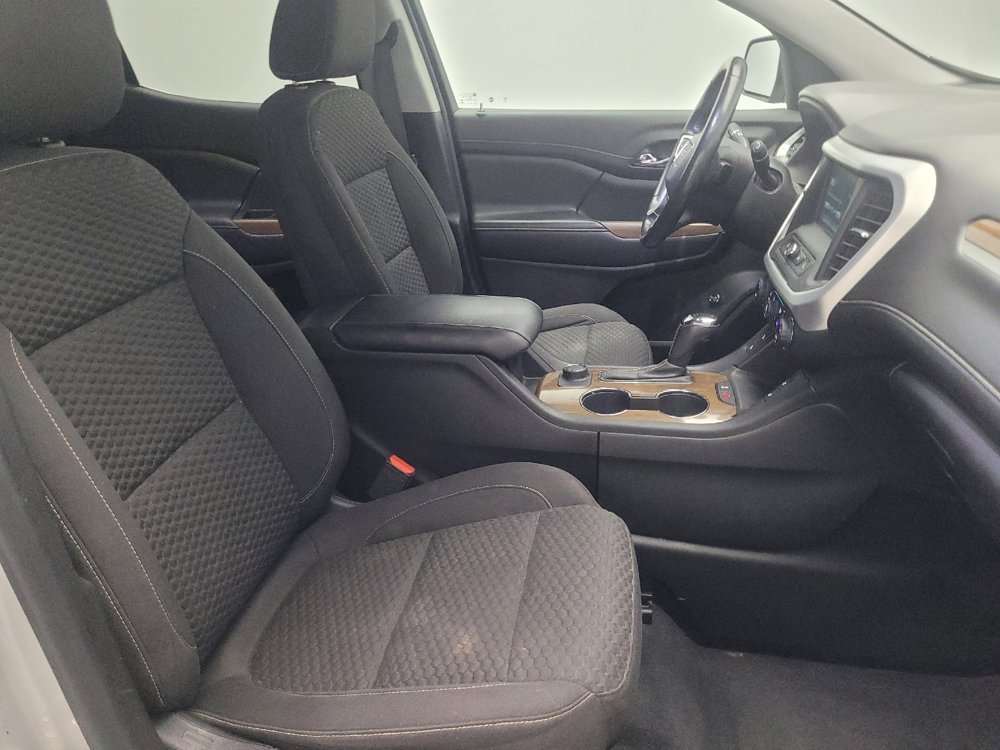 Used 2019 GMC Acadia SLE image 21