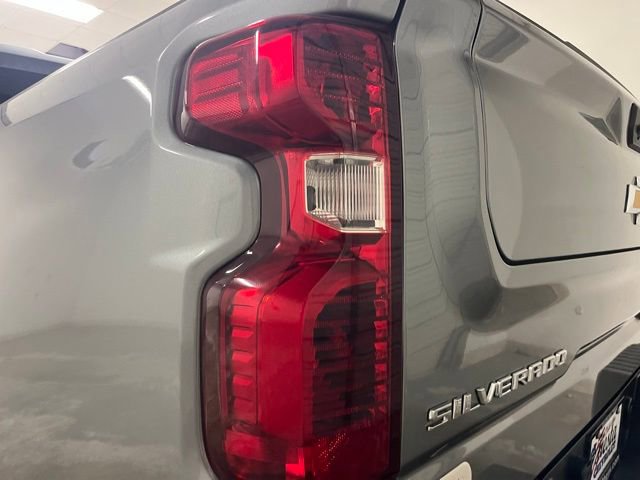 Used 2024 Chevrolet Silverado 1500 Custom RWD image 10