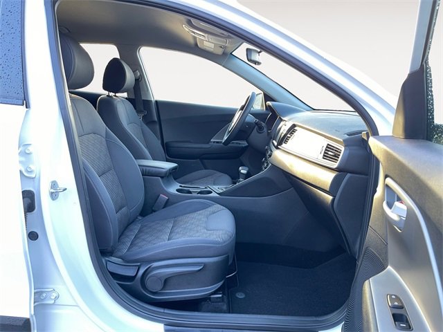 Used 2019 Kia Niro LX image 15