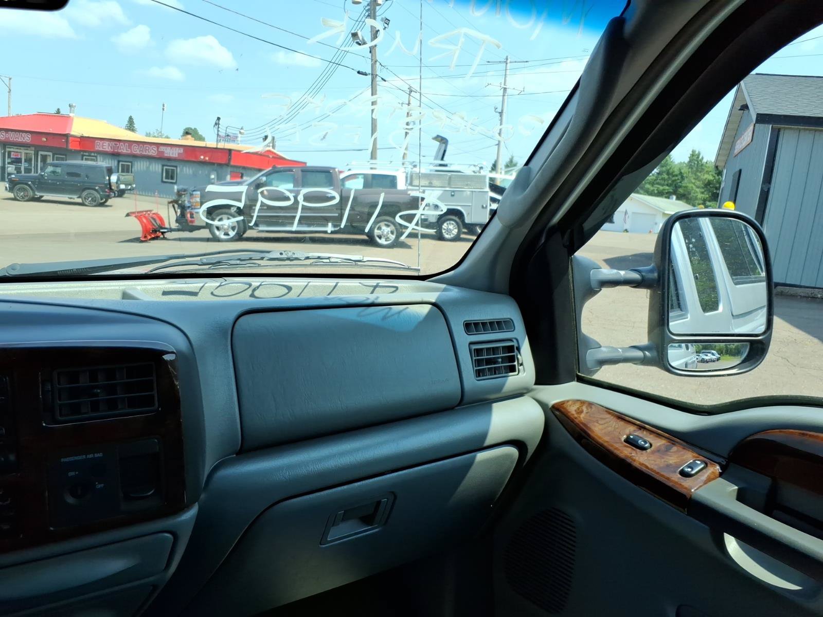 Used 2004 Ford F250 Lariat AWD/4WD image 18