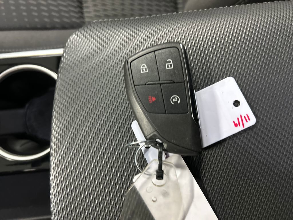 Used 2025 Chevrolet Equinox LT image 21