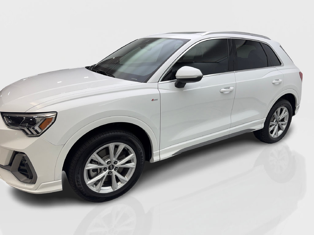 Used 2025 Audi Q3 2.0T Premium AWD/4WD image 12