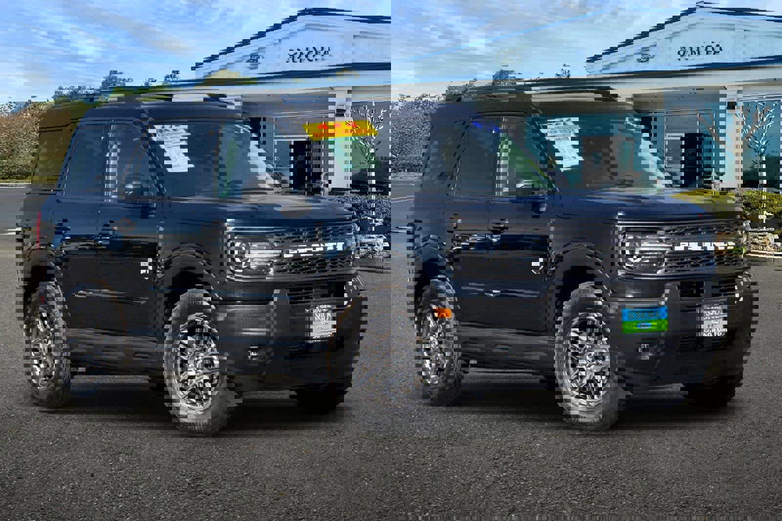 Used 2025 Ford Bronco Sport Big Bend w/ Convenience Package image 2