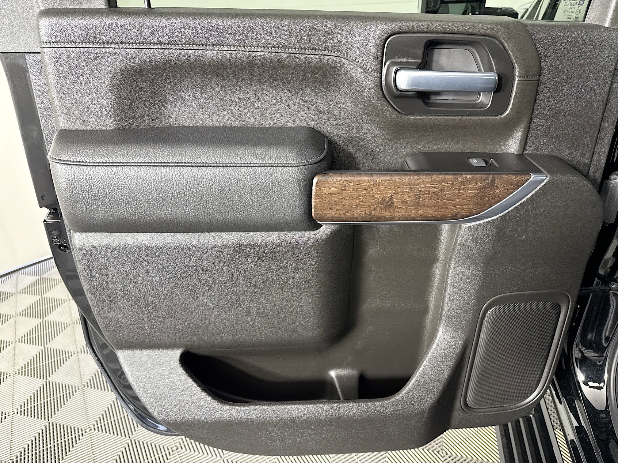 Used 2022 GMC Sierra 2500 Denali w/ Technology Package image 24