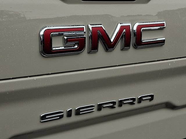Used 2026 GMC Sierra 1500 AT4 w/ AT4 Premium Package AWD/4WD image 32