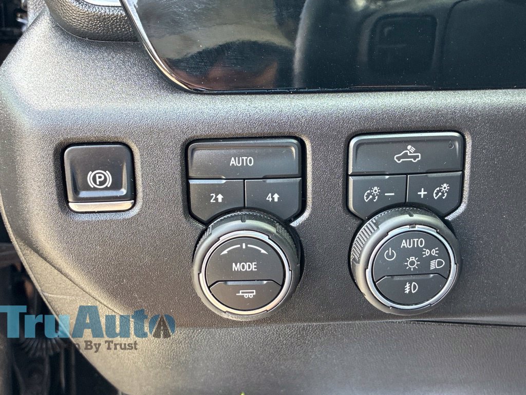 Used 2026 Chevrolet Silverado 1500 RST AWD/4WD image 35