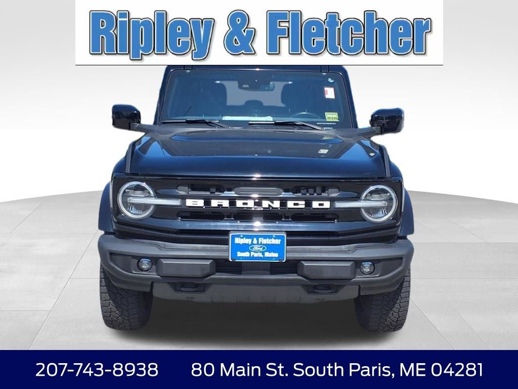 Used 2022 Ford Bronco Outer Banks image 2