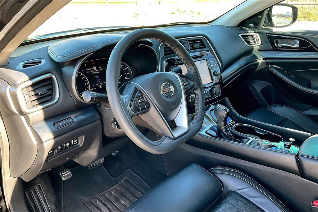 Used 2022 Nissan Maxima Platinum w/ Sport Mat Group image 12