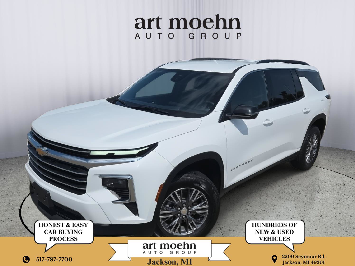Used 2025 Chevrolet Traverse LT AWD/4WD image 1