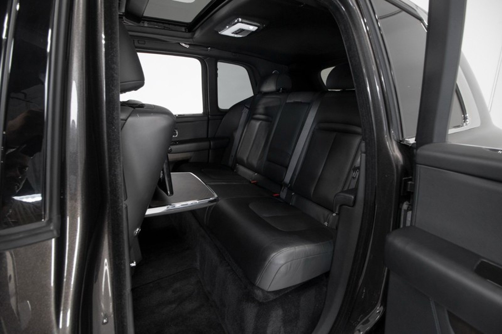Used 2019 Rolls-Royce Cullinan image 49