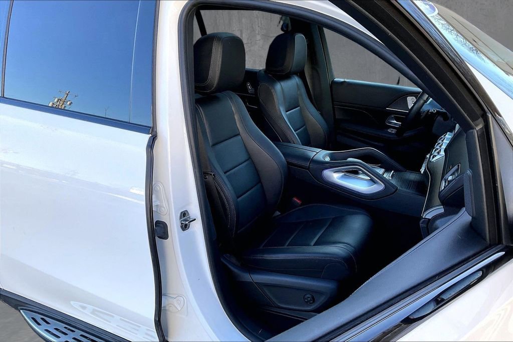 Used 2022 Mercedes-Benz GLS 450 4MATIC image 29