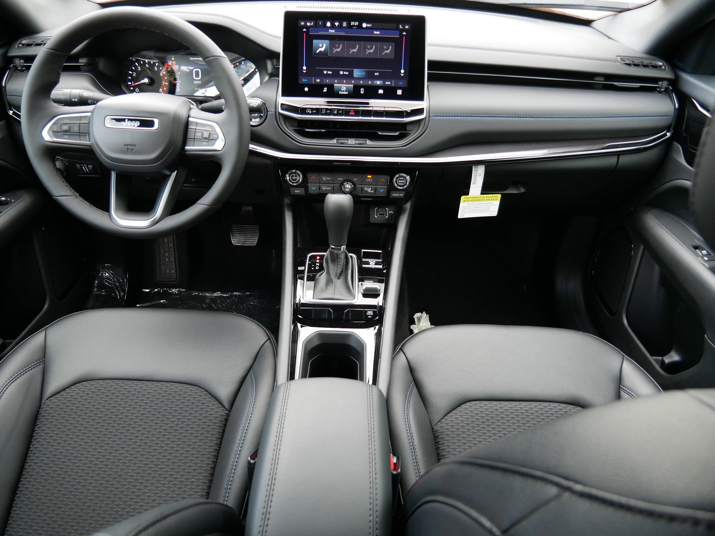 New 2026 Jeep Compass Latitude AWD/4WD image 12