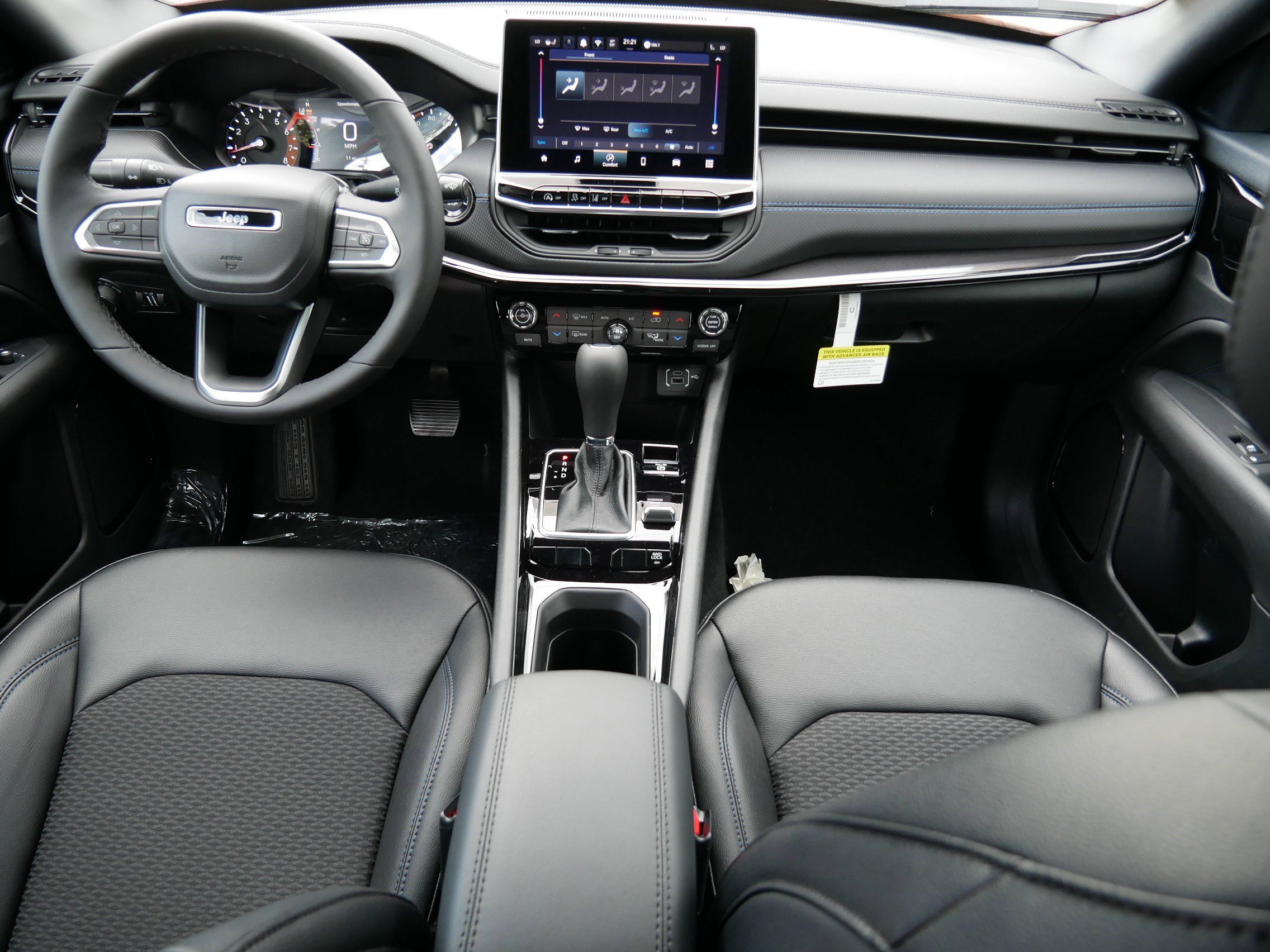 New 2026 Jeep Compass Latitude image 12