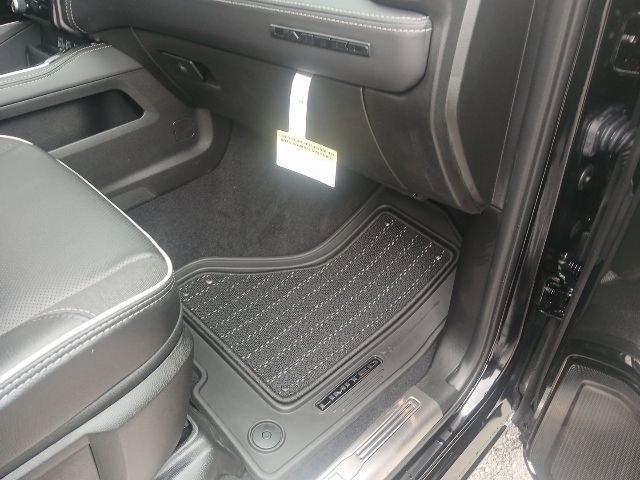 New 2026 RAM 3500 Limited AWD/4WD image 29