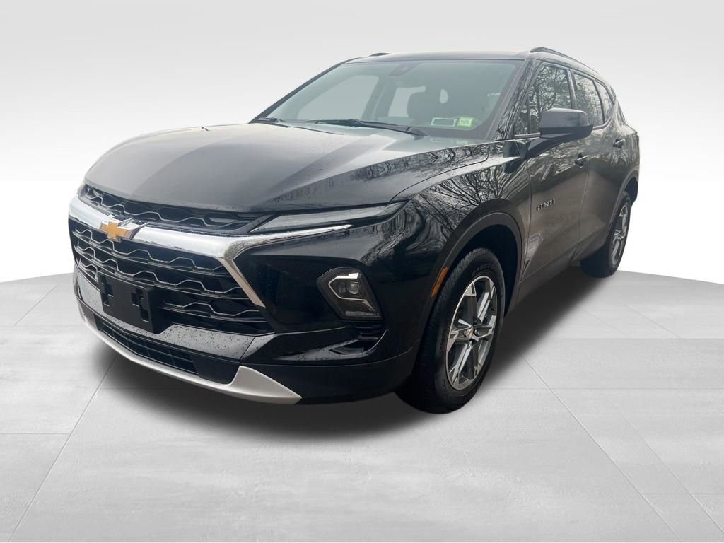Certified 2024 Chevrolet Blazer LT w/ Convenience Package image 8
