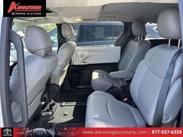 Certified 2026 Toyota Sienna XLE AWD/4WD image 14