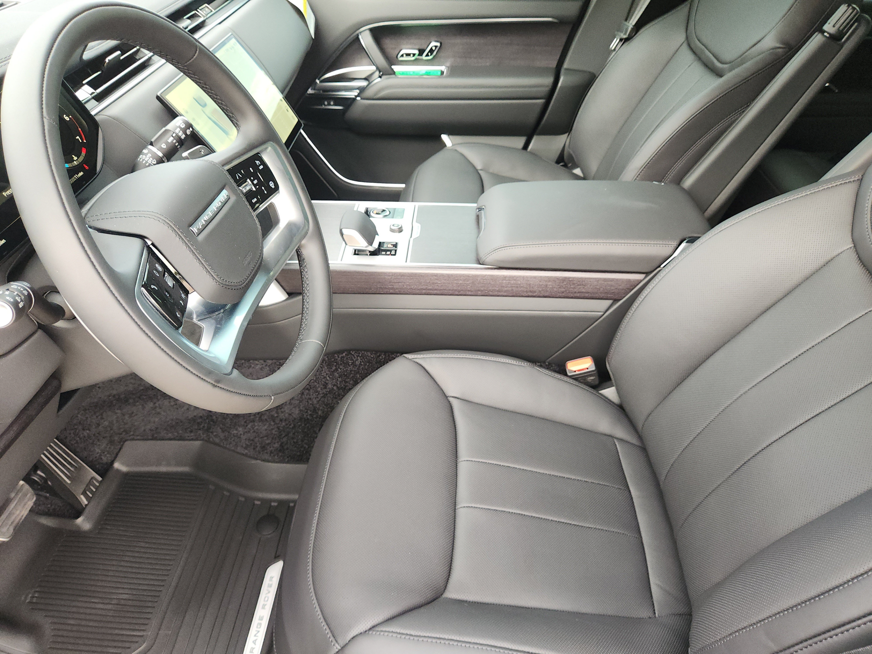 New 2027 Land Rover Range Rover SE AWD/4WD image 8
