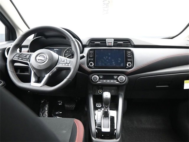 New 2025 Nissan Versa SR w/ Trunk Package image 9