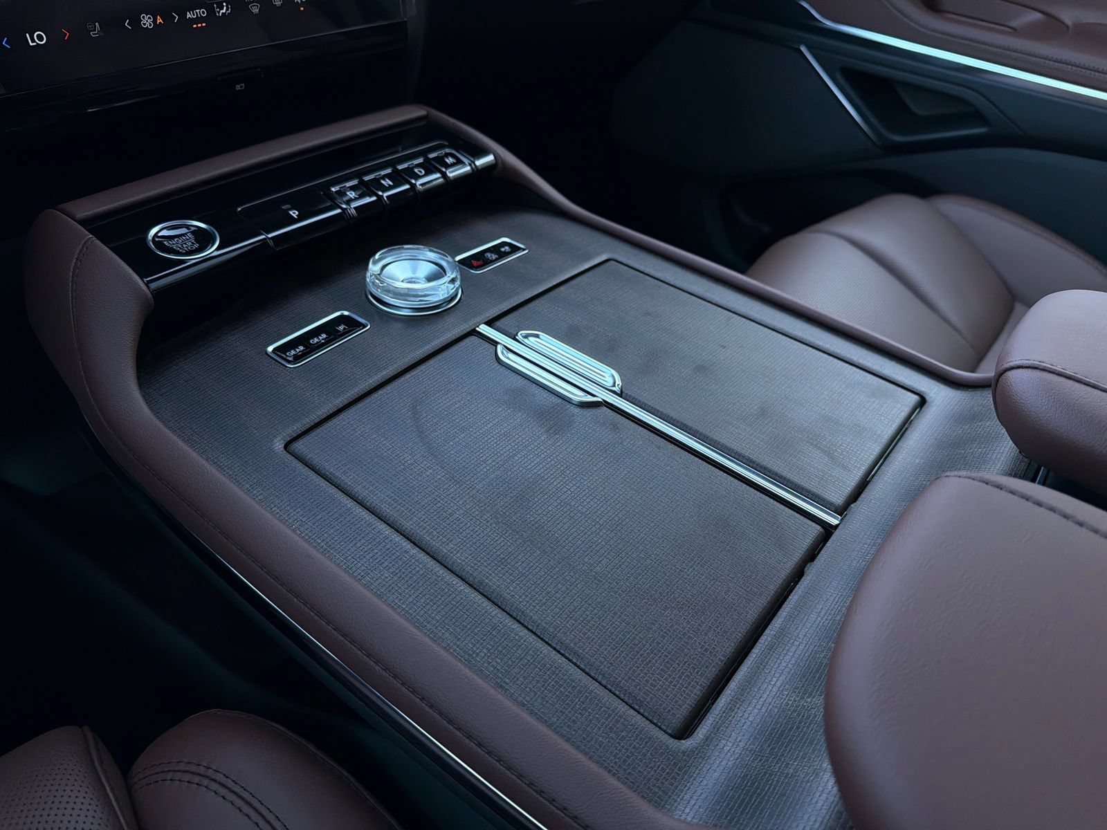 New 2026 Lincoln Navigator Reserve AWD/4WD image 30
